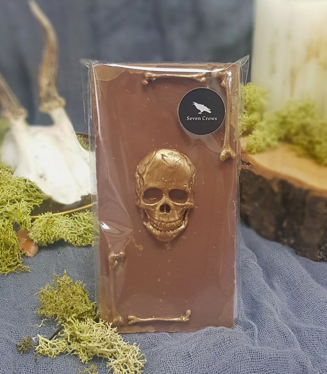 Hand Finished Milk chocolate Bar 100g