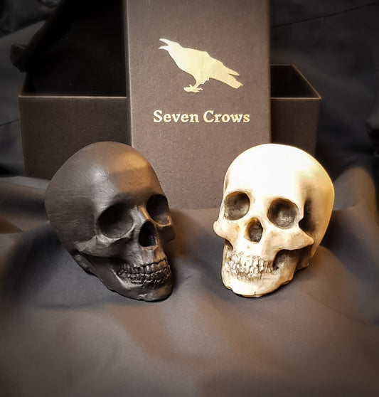 Eat me/Keep me Large Skull